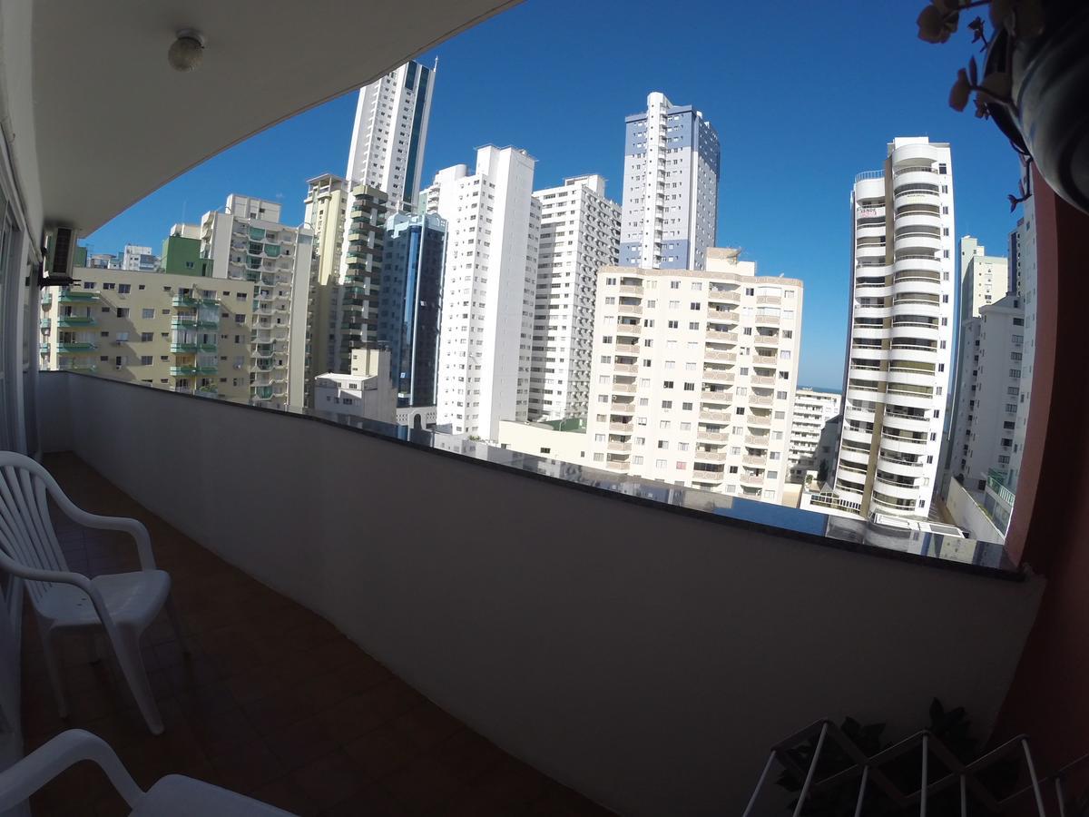 Apto Av. Brasil - Centro Balneario Camboriu Exterior photo